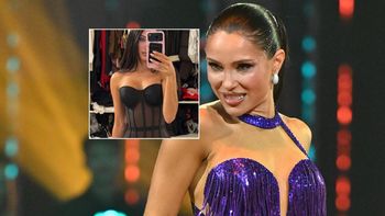 Natsu w odważnym gorsecie wygląda jak milion dolarów. W garderobie odsłoniła obłędną talię