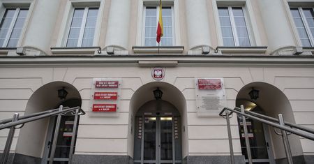 Warszawa. Śródmieście uruchamia pomoc dla osób myślących o samobójstwie