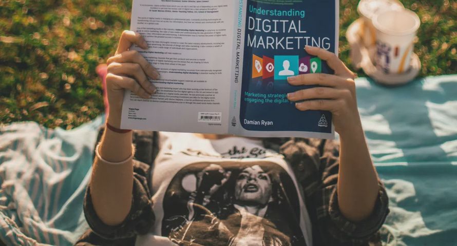 Marketingowcy myślą o zmianie branży. “Chcą mieć plan awaryjny”