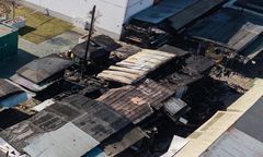 Kolejny pożar na Bazarze Różyckiego. Wybuchł w kilku miejscach