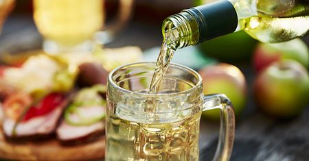 Wino z jabłek. Prosty przepis, z którego zawsze się udaje