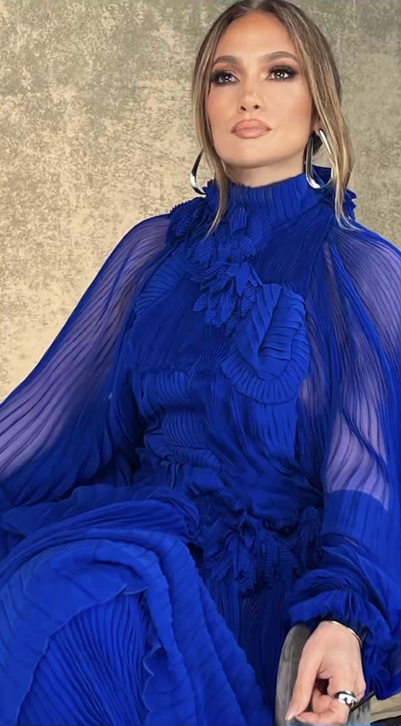 Instagram/jlo