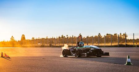 Nie mrugaj – 0-100 km/h w niespełna 1,5 sekundy