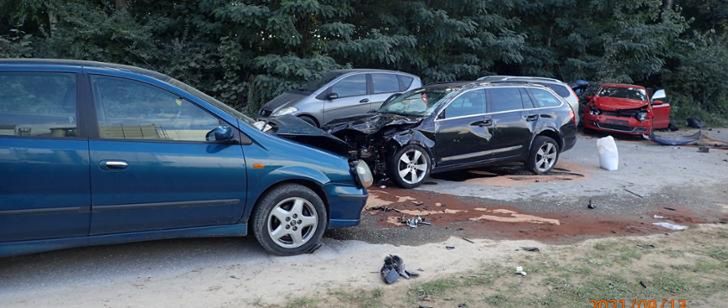 Kolizja z udziałem 6 pojazdów