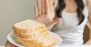 Wiele osób wyklucza gluten z diety, by schudnąć. Dietetyczka ostrzega