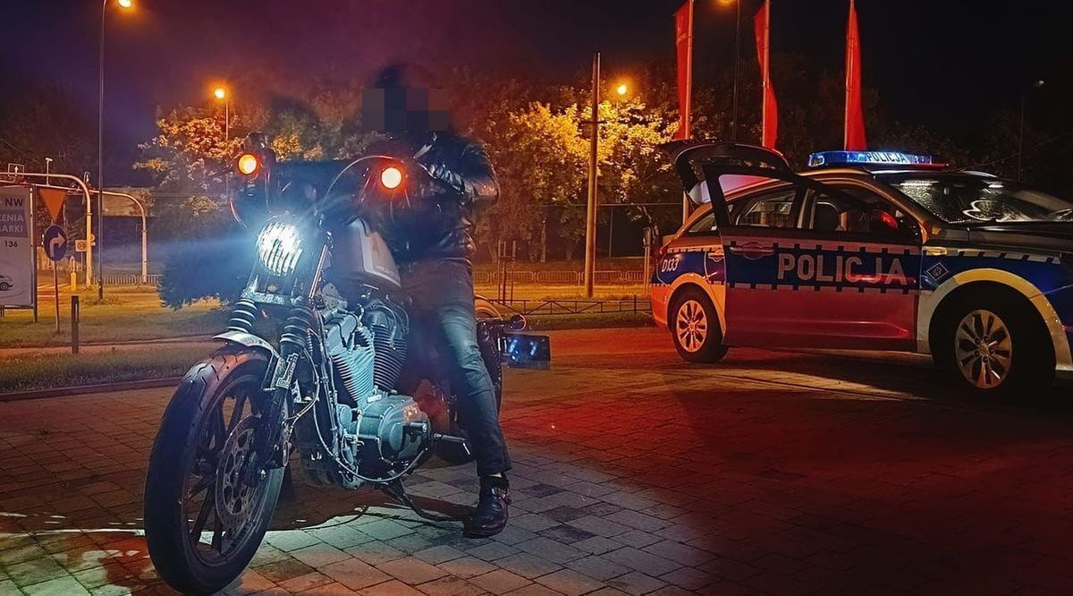 Kontrola motocykla Stop Drifr