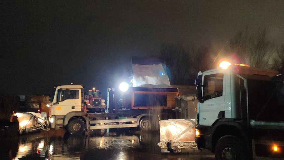 Wrocław. Nieco lepsze warunki na drogach. MPK ma nadal problemy