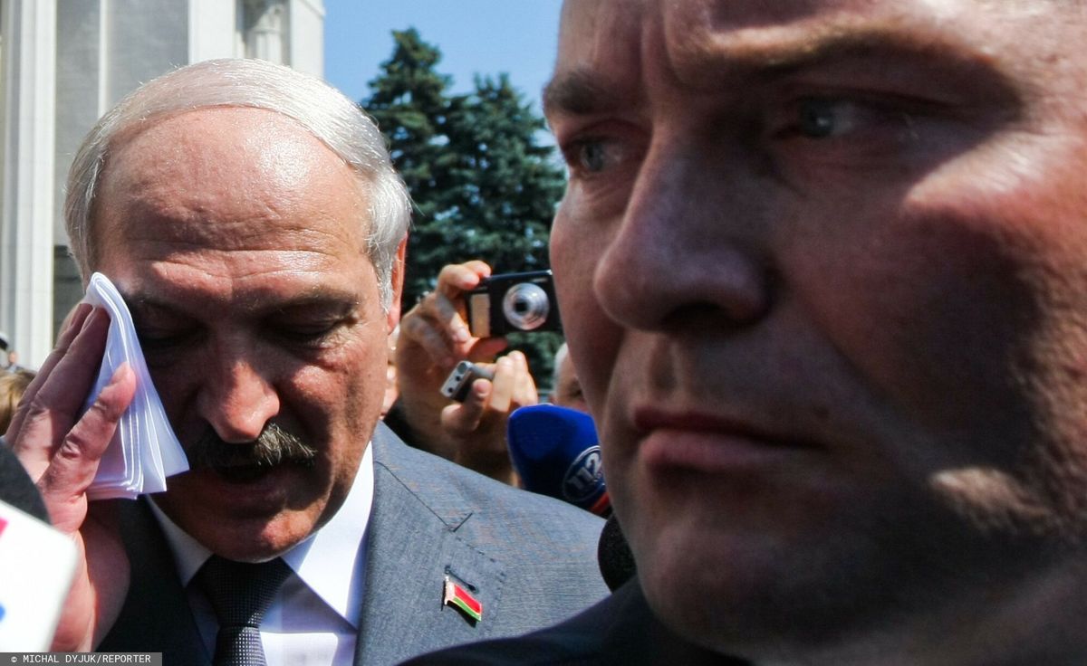 Białoruski dyktator Aleksandr Łukaszenka musi miec problem z tejemniczą katastrofą lotnicza, w której zginął w środę Jewgienij Prigożin