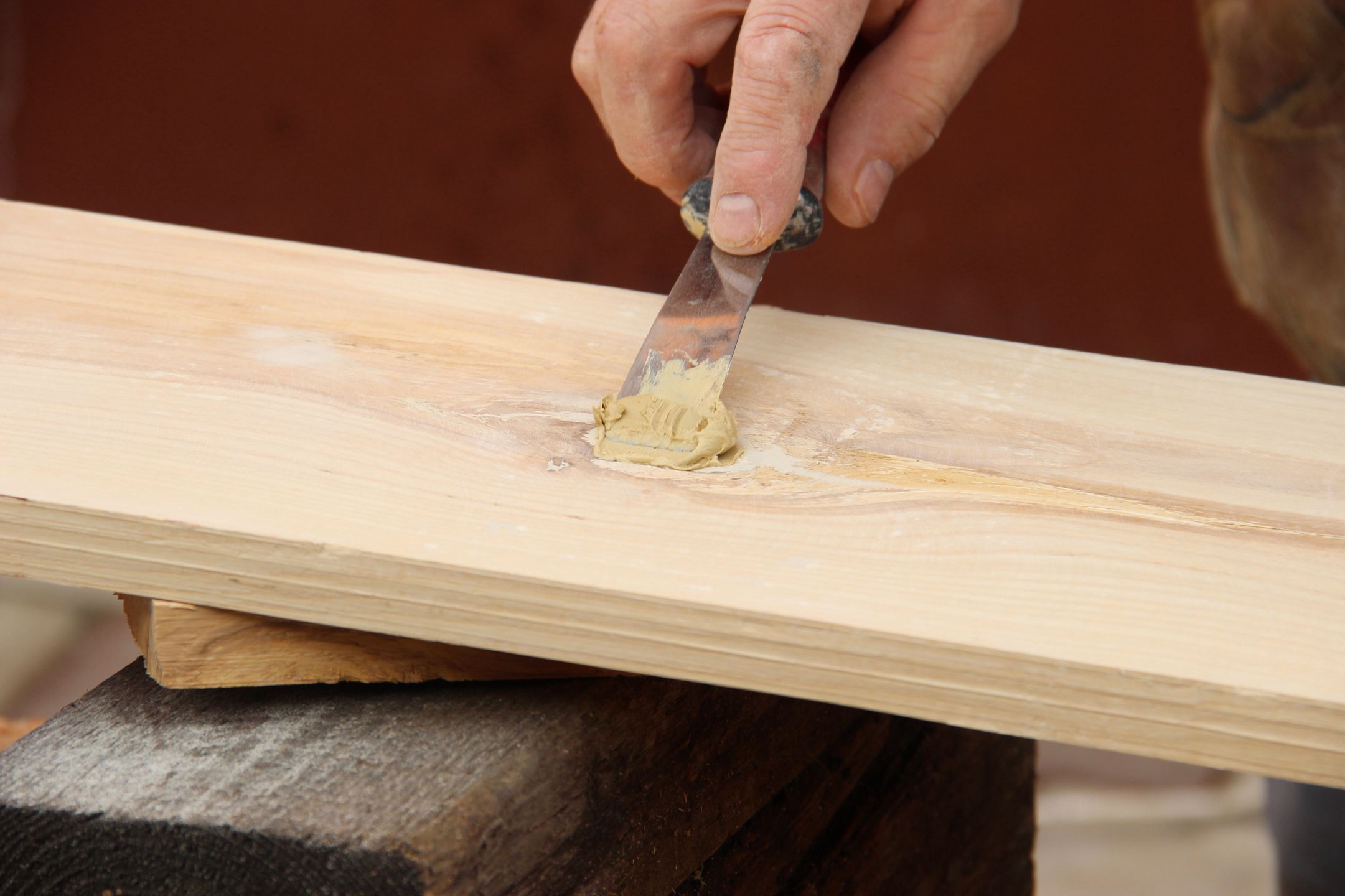 Od czego zależy cena drewna? 