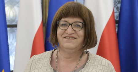 Tak zmieniała się Anna Grodzka. Jak dziś wygląda i czym zajmuje się była posłanka?