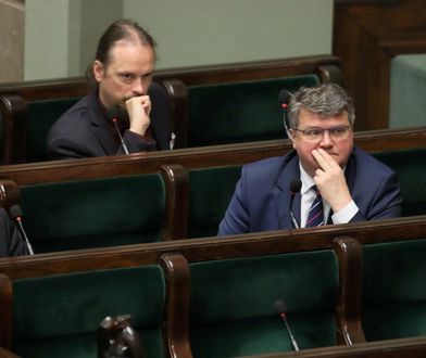 Co z wynagrodzeniami Kamińskiego i Wąsika? Sejm zabrał głos