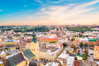Ukraina zezwoliła na handel nieruchomościami w części kraju. Ceny w Kijowie bez zmian