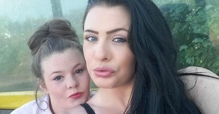 Dziecko urodziło dziecko. Jej matka została najmłodszą babcią w kraju