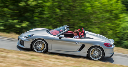 Tęskniliście za 6 cylindrami w Porsche Boxsterze? Być może powrócą w świetnej odsłonie