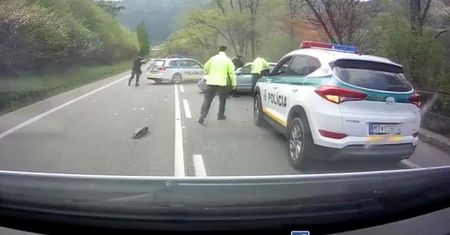 Szalony kierowca z Polski uciekał przed policją na Słowacji