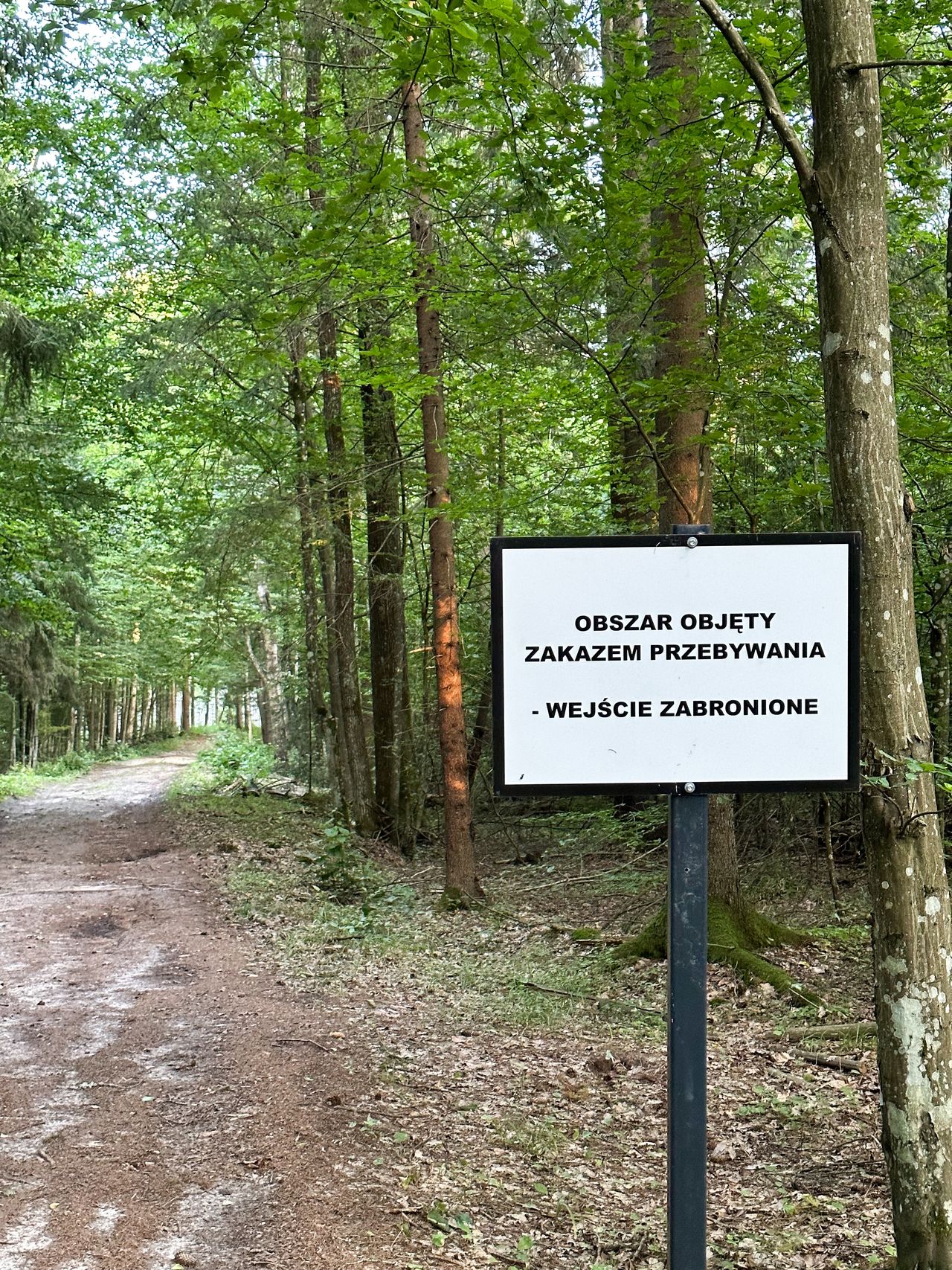 Początek strefy buforowej jest wyraźnie oznakowany