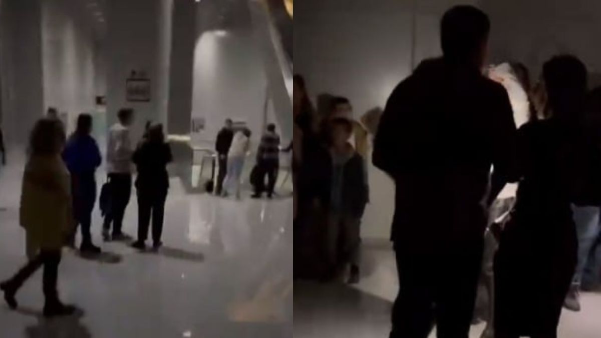 Moskwa. Ludzie próbują wydostać się z budynku