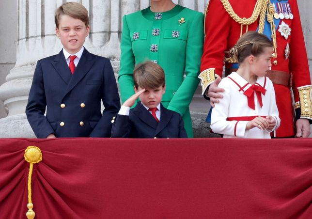 Książęce dzieci na Trooping the Colour