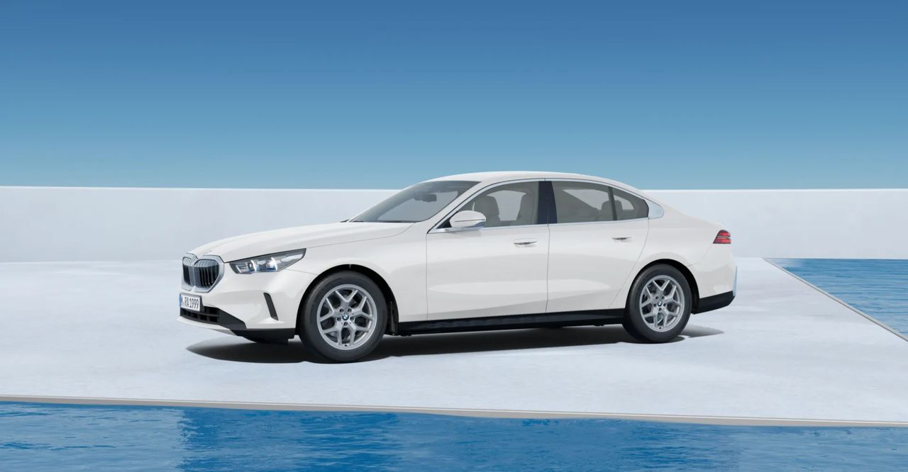 Nowe BMW Serii 5 wycenione w Polsce. Są też diesle