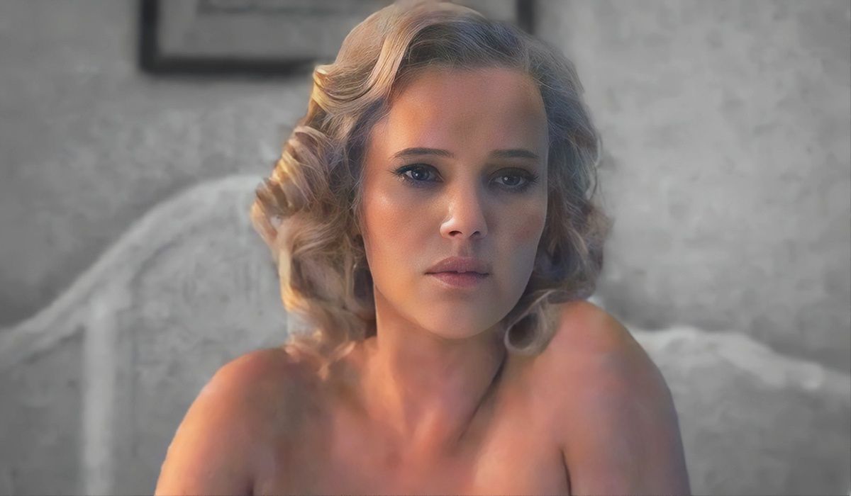 Joanna Kulig w serialu "Władcy przestworzy"