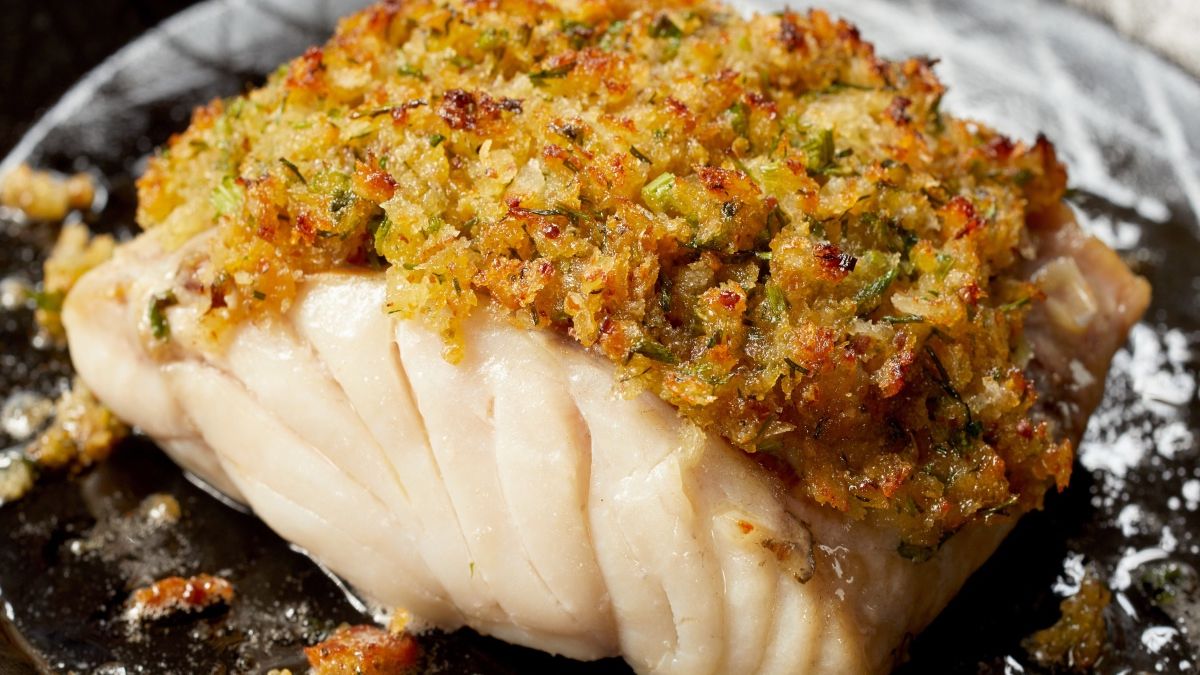 Pieczony filet z dorsza pod pierzynką z jarzyn