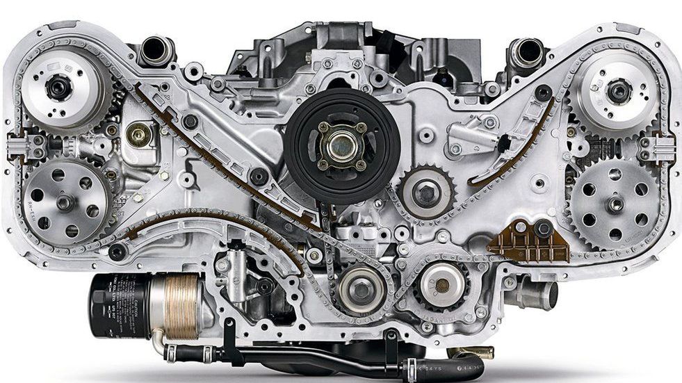 Silnik typu boxer z rozrządem napędzanym łańcuchem