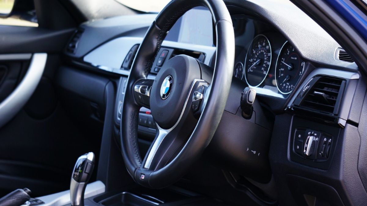 Pojazd przygniótł 26-letniego mężczyznę