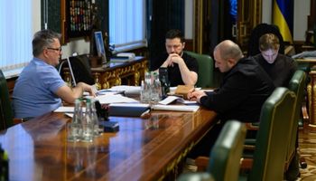 Zełenski rozmawiał z wysłannikami Trumpa. Co planują?