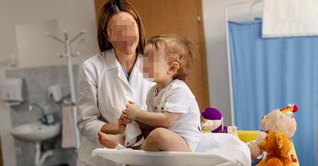 Dramat w szpitalu. Uderzył roczne dziecko w twarz. Powód szokuje