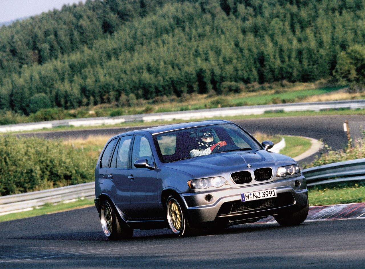 BMW X5 V12 Le Mans było najszybszym SUV-em świata, zanim to stało się modne