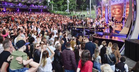 Ceny na festiwalu w Sopocie. Trzymajcie się krzeseł. Frytki za 36 zł?!