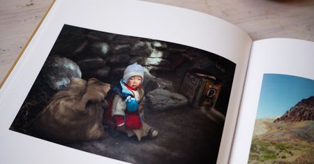 ”Children of Zanskar”, czyli fotograficzna opowieść Jarka Kotomskiego o dzieciach z Himalajów