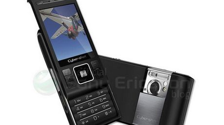 Sony Ericsson C905 z aparatem 8.1 megapikseli 1