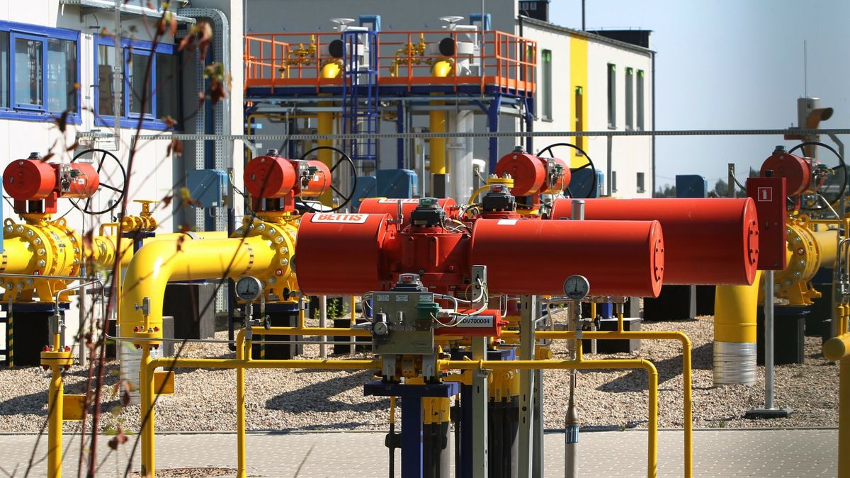  Po połączeniu PGNiG z PKN Orlen magazyny pozostaną własnością nowo utworzonego koncernu. Zmieni się tylko ich operator, na inną polską spółkę" – napisali przedstawiciele PGNiG na Twitterze.