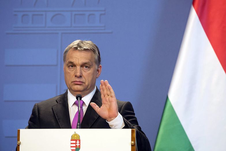 "UE powinna przestać nakładać sankcje na Rosję". Przekonuje doradca premiera Węgier