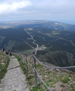 Dolny Śląsk. Jednak wolno biegać? Karkonoski Park Narodowy się tłumaczy