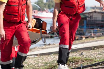 Radymno: Tragedia nad zalewem ZEK. Nie żyje 37-letni mężczyzna