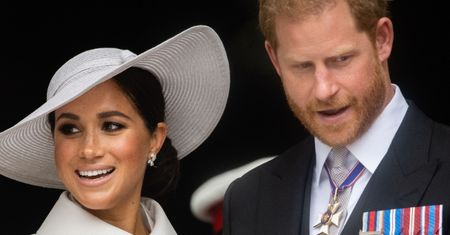Książę Harry i Meghan Markle świętowali pierwsze urodziny Lilibet w Wielkiej Brytanii! Kate i Williama nie było, ale zaprosili INNYCH ROYALSÓW