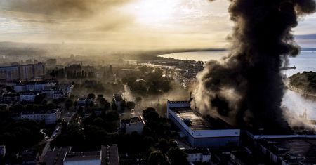 Gigantyczny pożar w Gdańsku. Są nowe szczegóły od strażaków