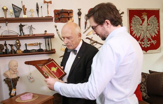 "Super Express" stawia na formaty wideo. Nowościami "Twarzą w twarz" oraz "Super Temat"