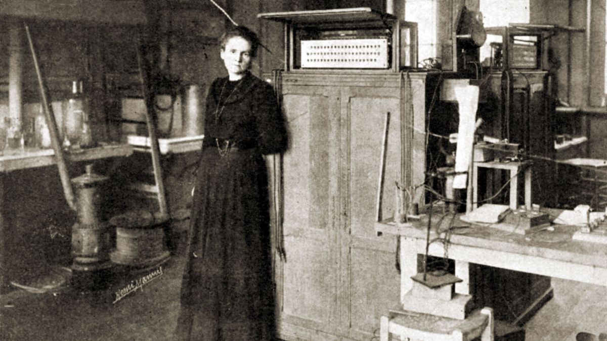 Marie Curie
Polish-French physicist Marie Curie (1867 - 1934), pioneer in the fields of radiation, radioactivity and radiology, working in her laboratory at the Sorbonne, Paris, 1898. PC: 15 May 1859 - 19 April 1906.MC: 7 November 1867 - 4 July 1934. Awarded the Nobel Prize in physics jointly in 1903. From 'L'Illustration', 29 December 1923 edition.  (Photo by Culture Club/Getty Images)
Culture Club
19th century, 20th century, couple, female, French, historic, history, male, old, photograph, physicist, portrait, science, scientist, technology, huty19096
