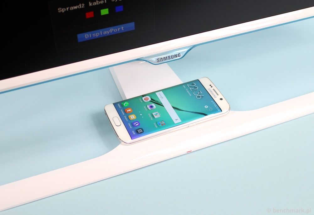 Samsung S27E370DS ładowanie telefonu