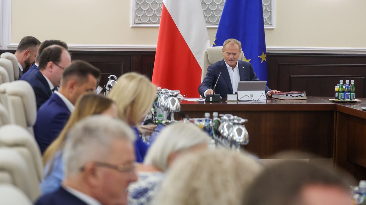 Rząd musi uwzględnić koszty obsługi długu