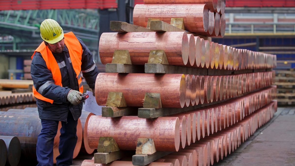 Ceny miedzi biją rekordy. USA skupują metal