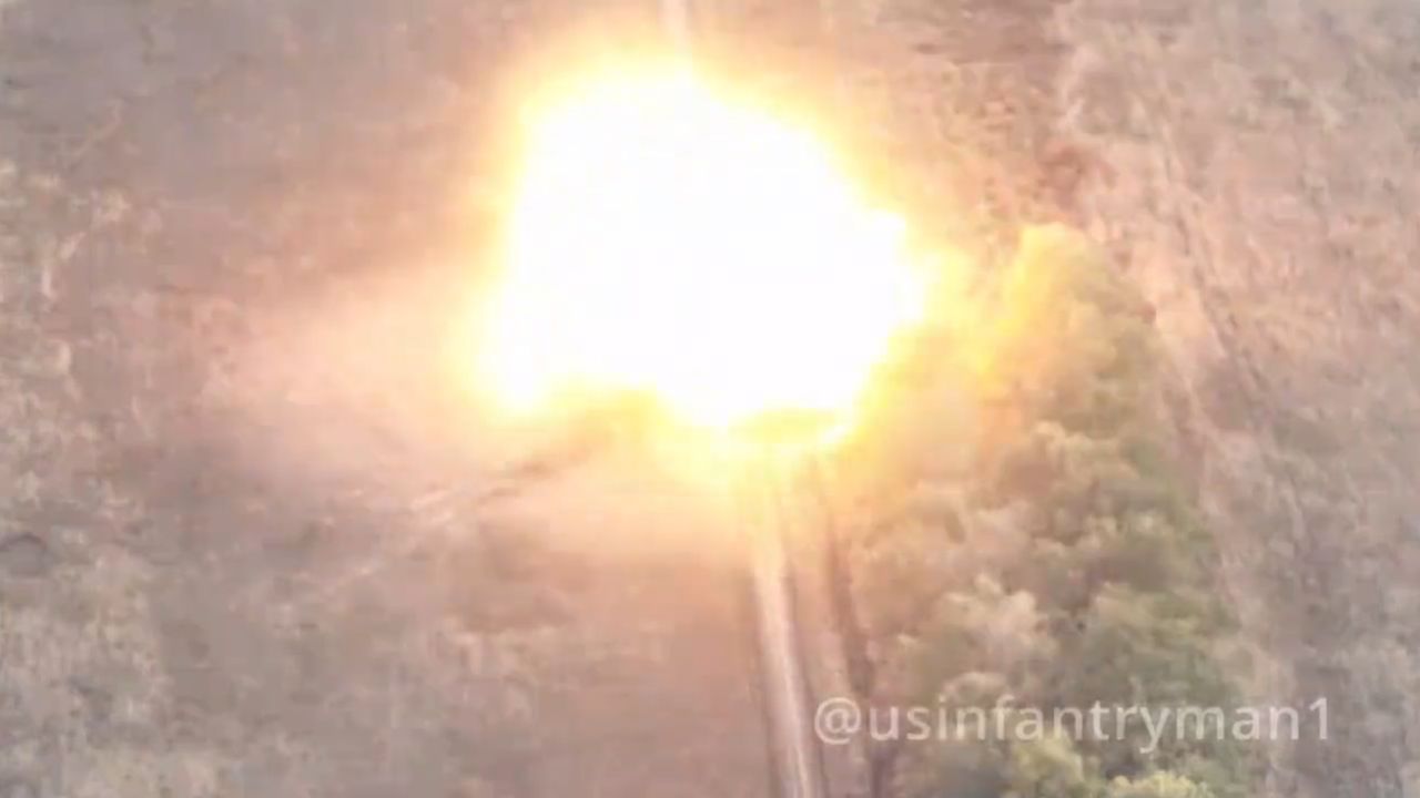 Russian TOS-1A detonated by Ukrainians.