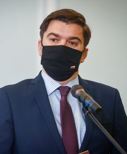 Andrusiewicz ukarał dziennikarza. "Nie wzywamy policji, ale nie zada pan dzisiaj pytania"