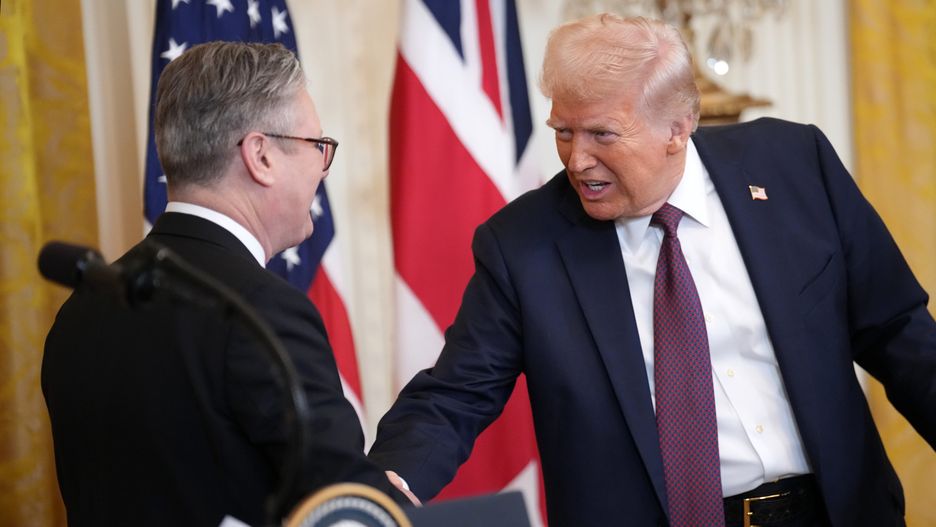WASHINGTON, DC - FEBRUARY 27: (L-R) UK Prime Minister Keir Starmer and U.S. President Donald Trump shake hands during a joint press conference in the East Room at the White House on February 27, 2025 in Washington, DC. Starmer is on his first visit to Washington since President Trump returned to the White House. Starmer's trip comes shortly after he announced an increase in UK defense spending, ostensibly as a signal to Trump that the UK is prepared to bolster Europe's security, and as he aims to broker a fair peace deal for Ukraine amid Trump's warming relations with Russia. (Photo by Andrew Harnik/Getty Images)