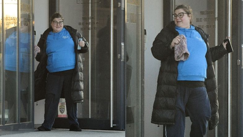 Niebieściutka Dominika Gwit z wizytą w salonie piękności