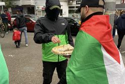 Święto w Berlinie. Śmierć ludzi w Izraelu "uczcili" ciastkami