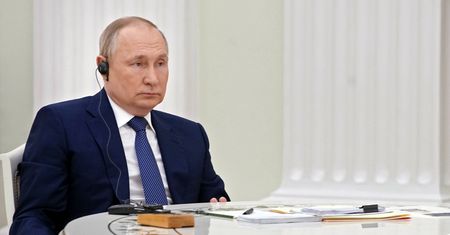 Atak Rosji na Ukrainę coraz bliżej? Ropa najdroższa od lat